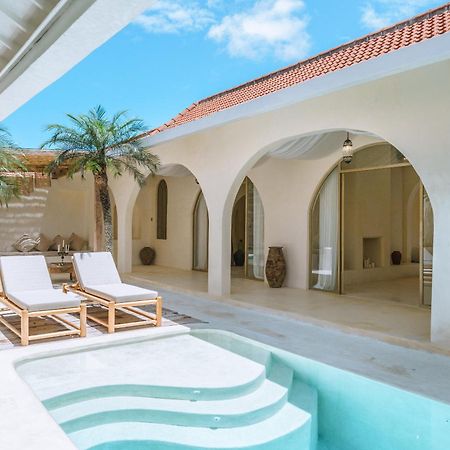 Villa Stella: 2Br Vibrant Mediterranean Oasis Canggu Exteriör bild