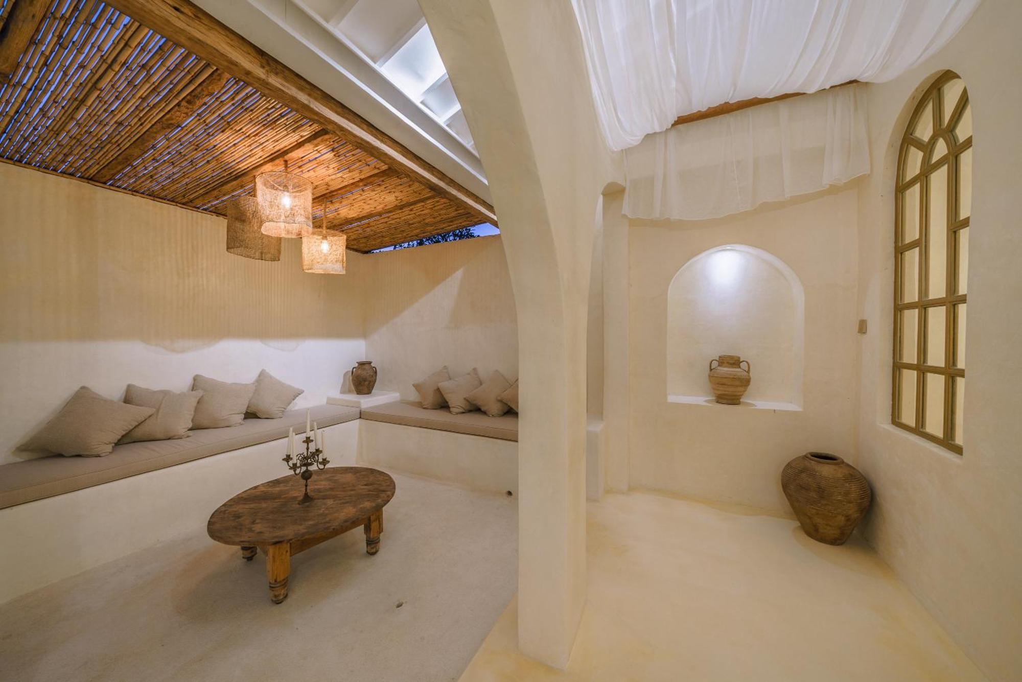 Villa Stella: 2Br Vibrant Mediterranean Oasis Canggu Exteriör bild