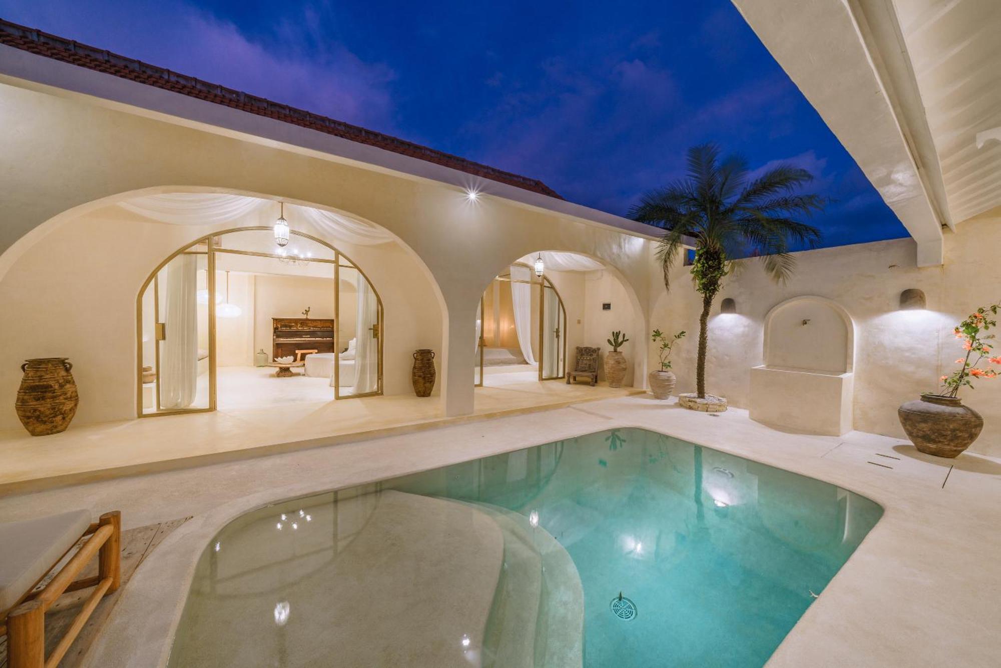 Villa Stella: 2Br Vibrant Mediterranean Oasis Canggu Exteriör bild