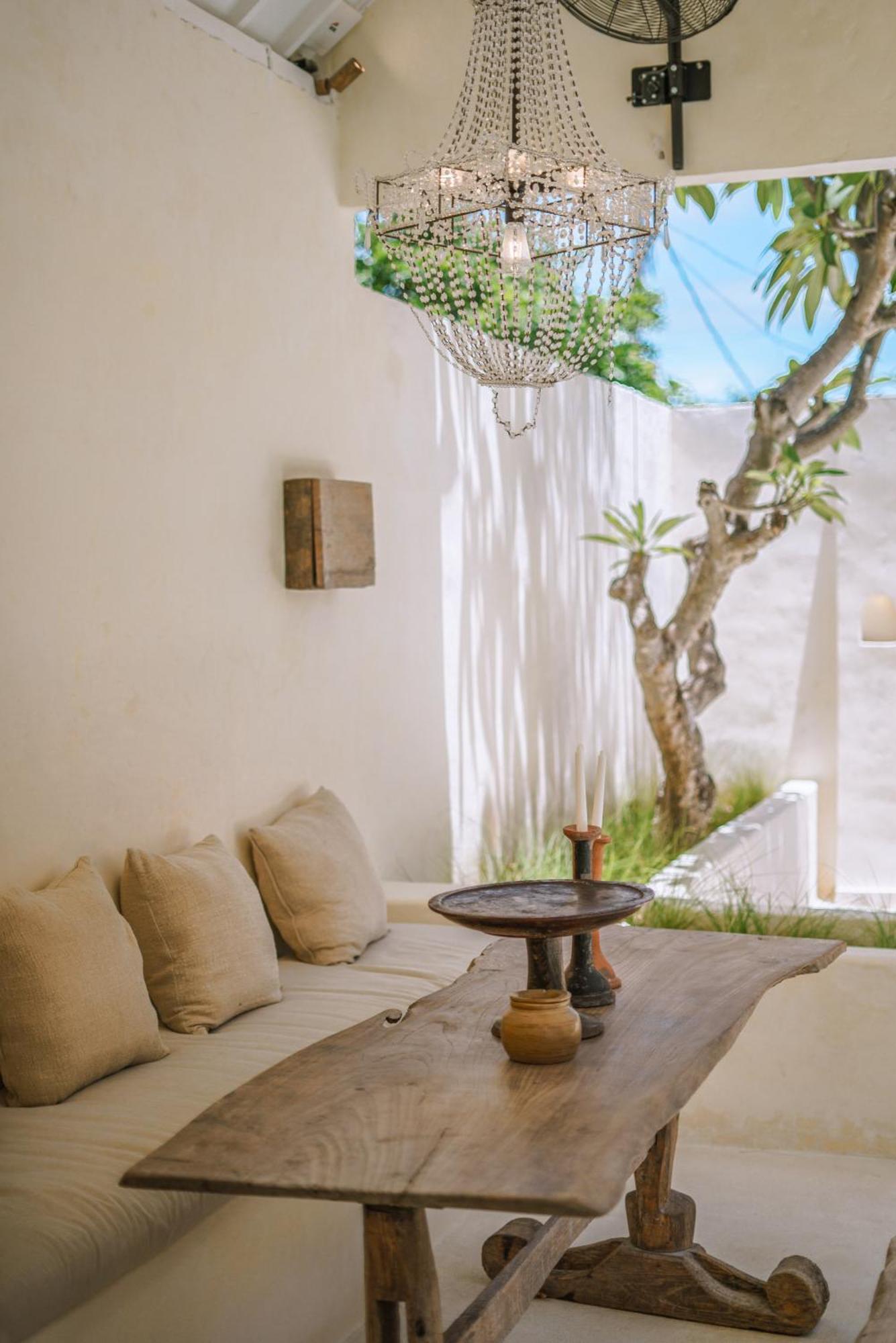 Villa Stella: 2Br Vibrant Mediterranean Oasis Canggu Exteriör bild