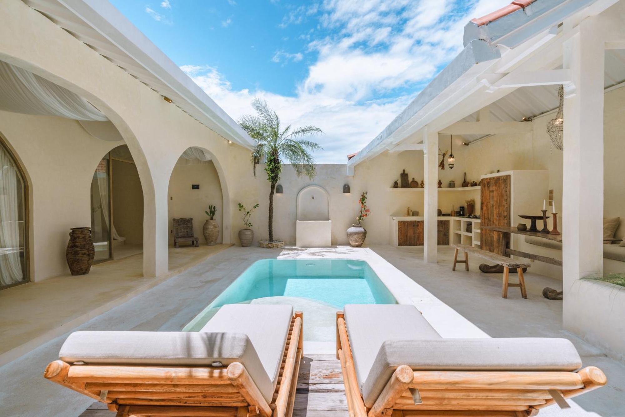 Villa Stella: 2Br Vibrant Mediterranean Oasis Canggu Exteriör bild