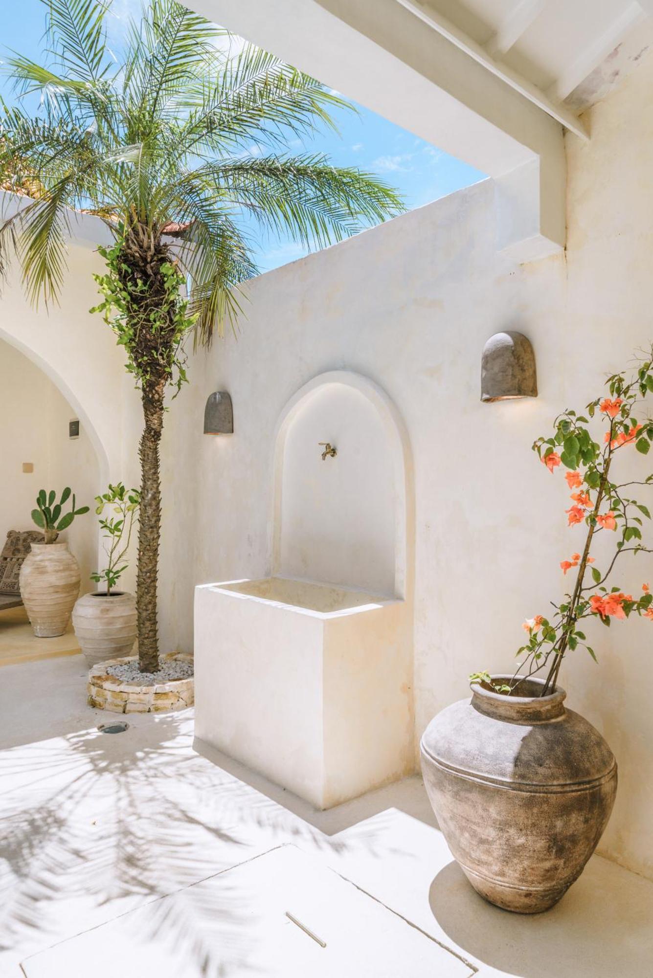 Villa Stella: 2Br Vibrant Mediterranean Oasis Canggu Exteriör bild