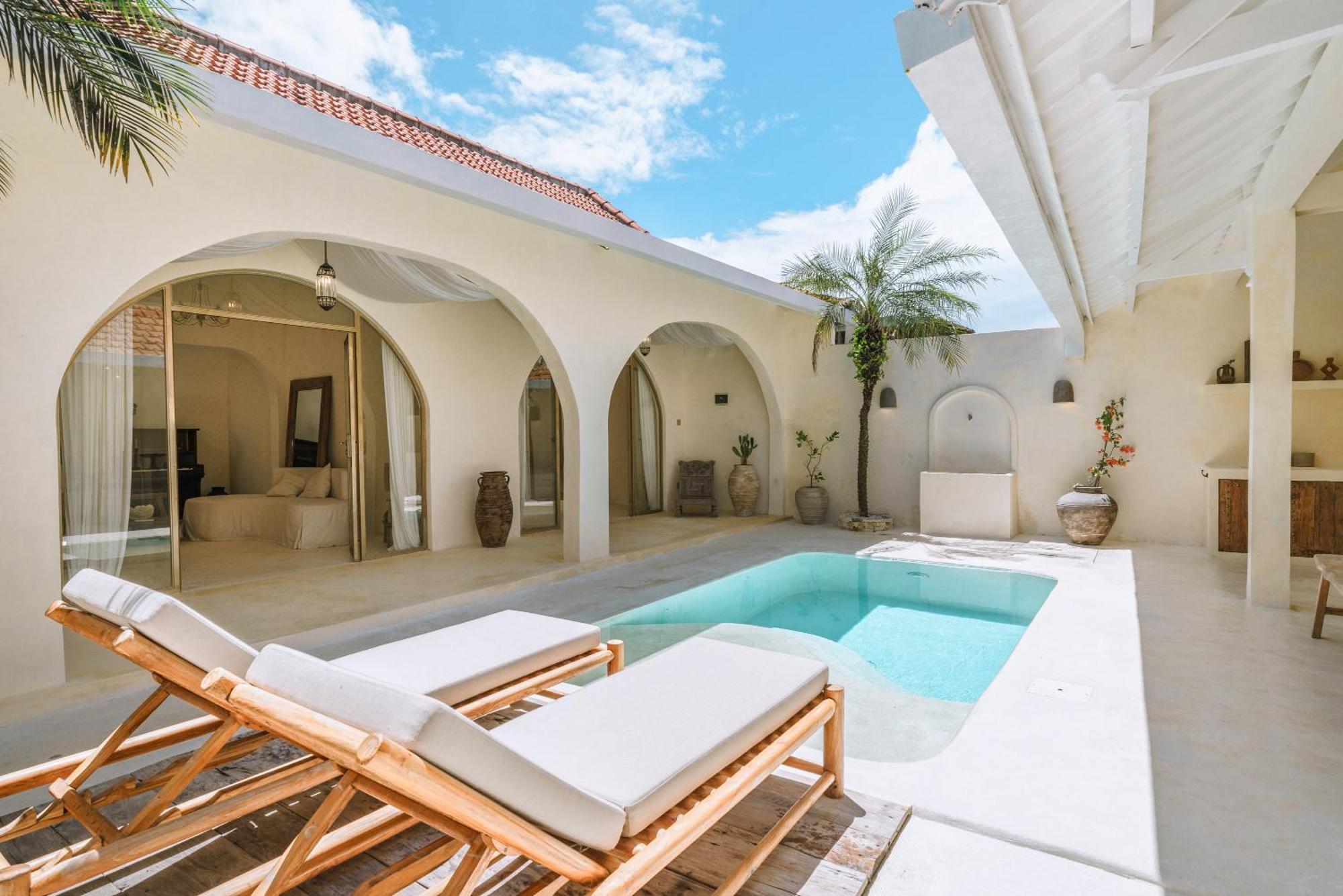 Villa Stella: 2Br Vibrant Mediterranean Oasis Canggu Exteriör bild