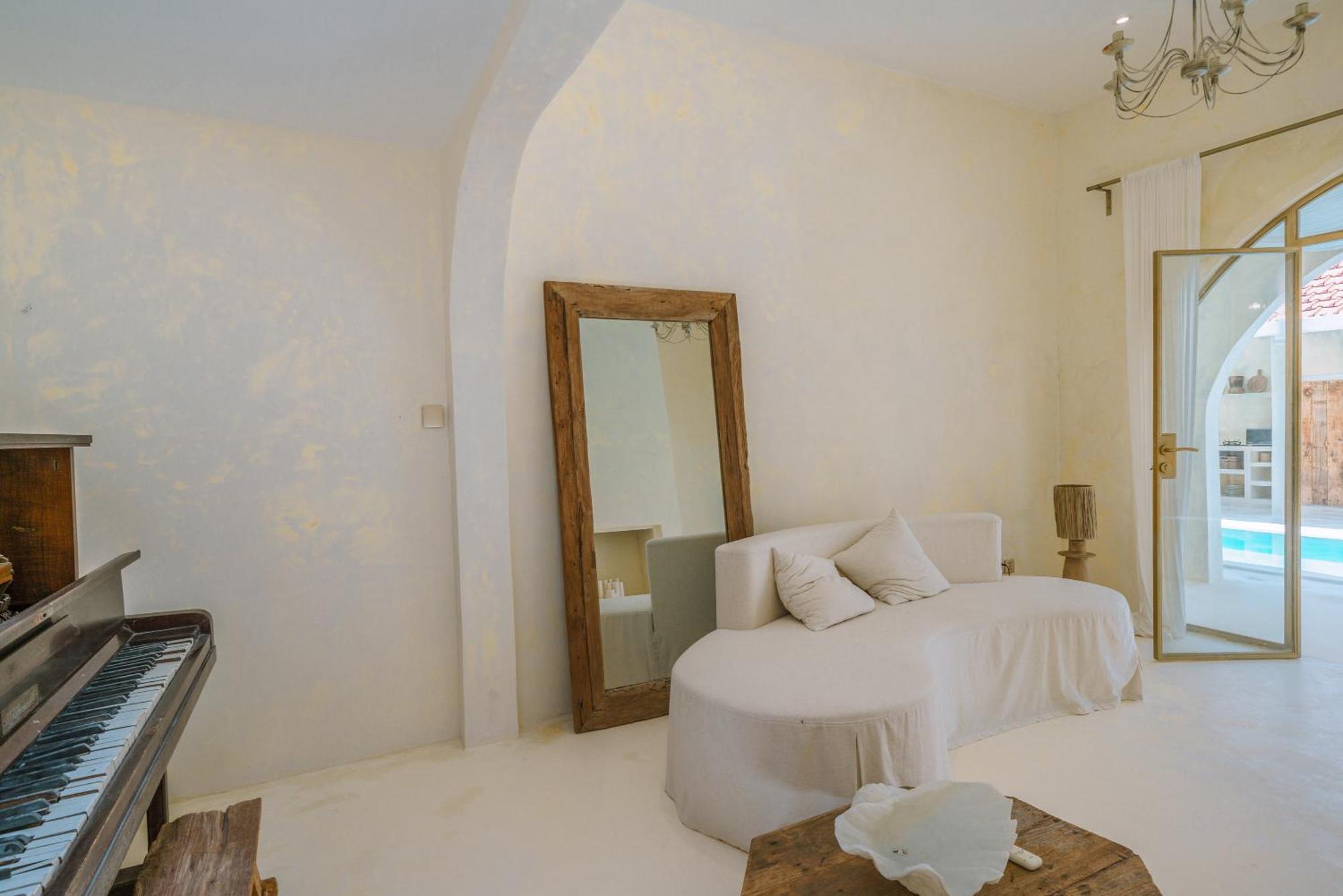 Villa Stella: 2Br Vibrant Mediterranean Oasis Canggu Exteriör bild