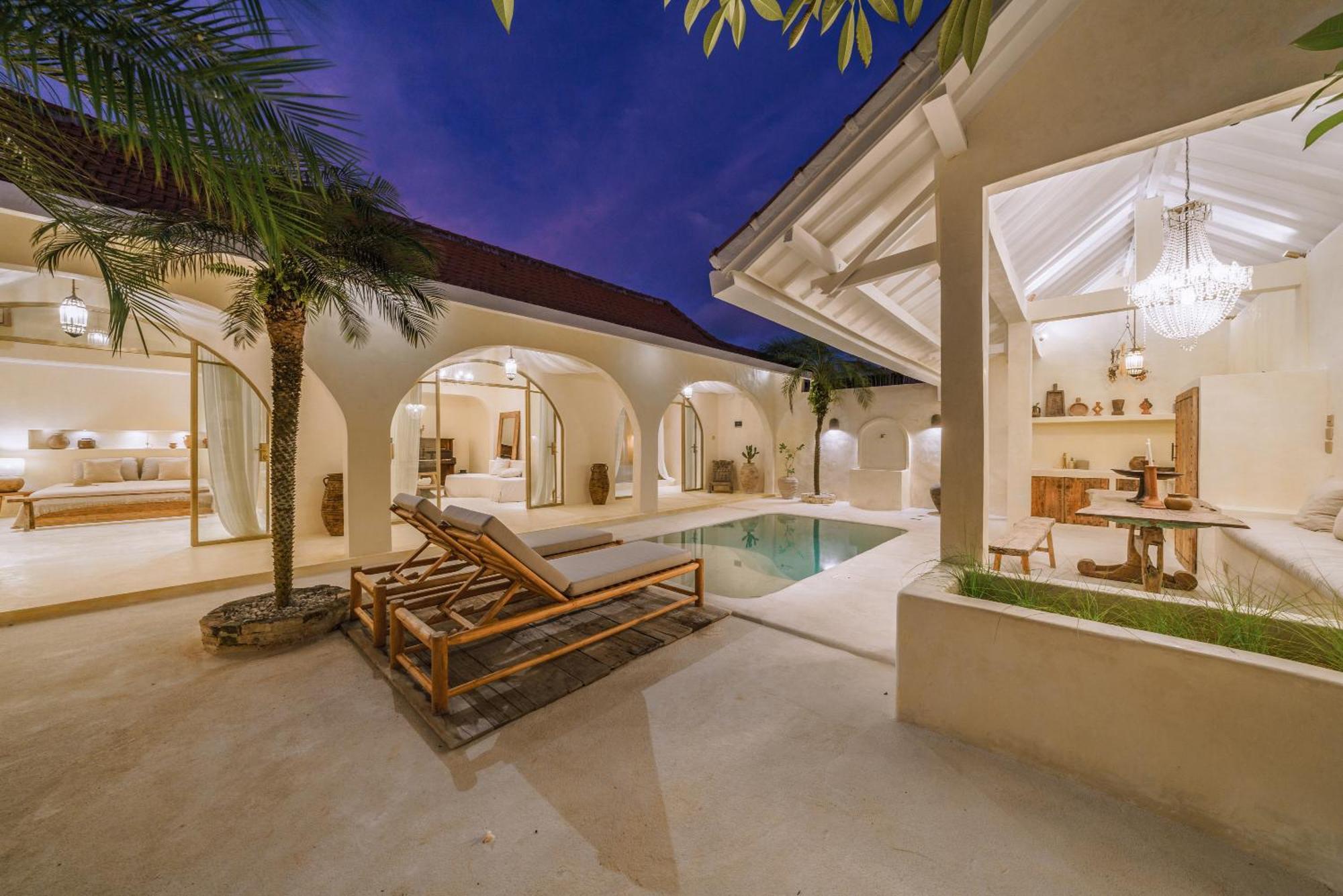 Villa Stella: 2Br Vibrant Mediterranean Oasis Canggu Exteriör bild